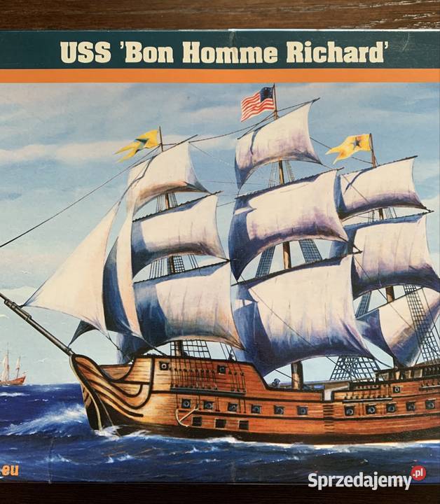 Model USS Bon Homme Richard Warszawa