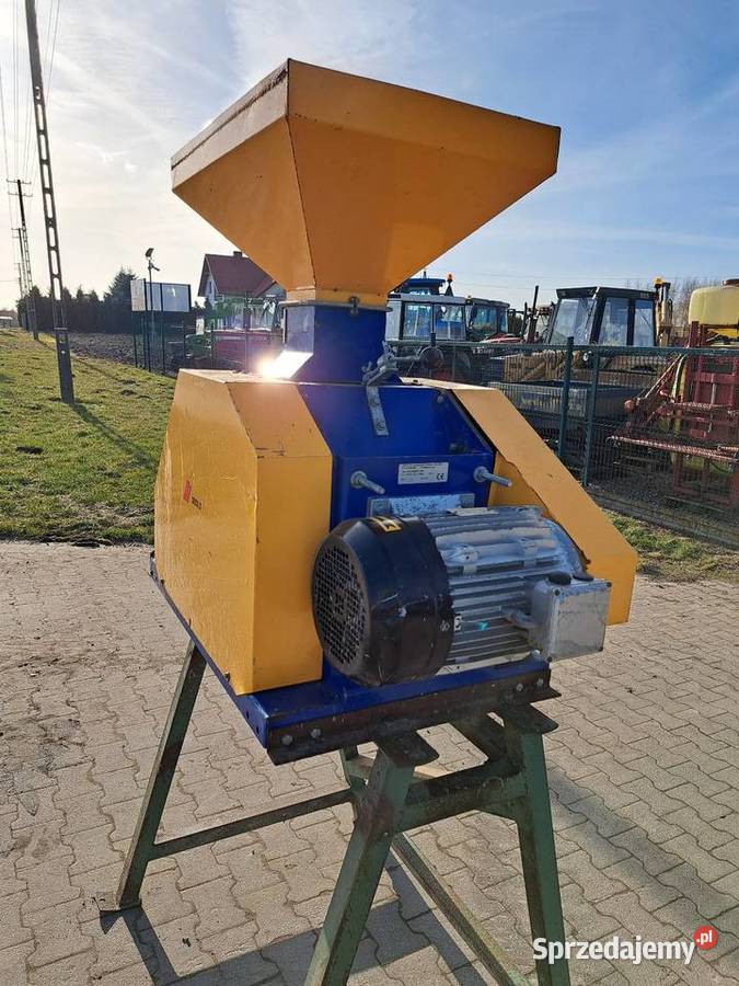 Gniotownik 3 walcowy Skjold Piecewo