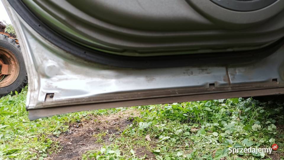 nissan xtrail t30 drzwi praweleweprzódtył ky0 zachodniopomorskie sprzedam