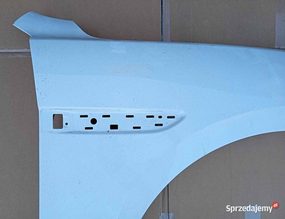 Jaguar FPace błotnik przedni prawy Przeźmierowo sprzedam