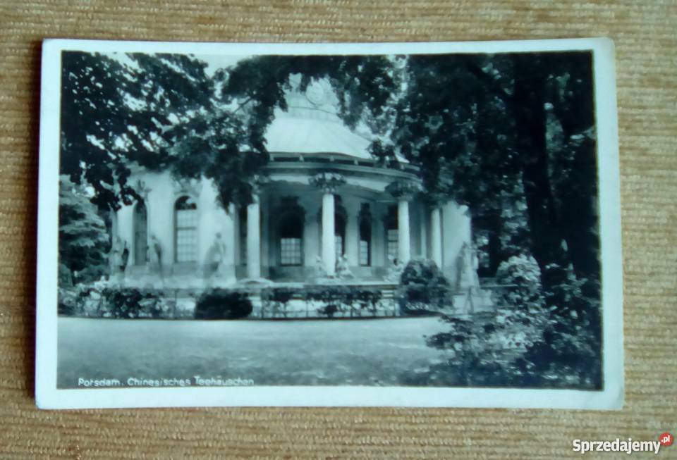 CHIŃSKI PAWILON OGRODOWY W PARKU SANSSOUCI W Piszczac