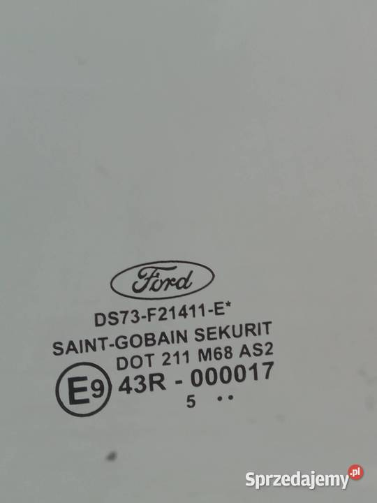 SZYBA DRZWI LEWY PRZÓD 15 R KOMBI SAINT GOBAIN sprzedam