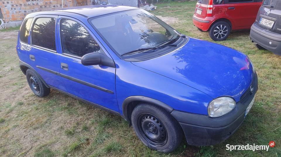 Opel Corsa B 5drzwiowa 17D diesel Jeżdżący 800zl Łódź