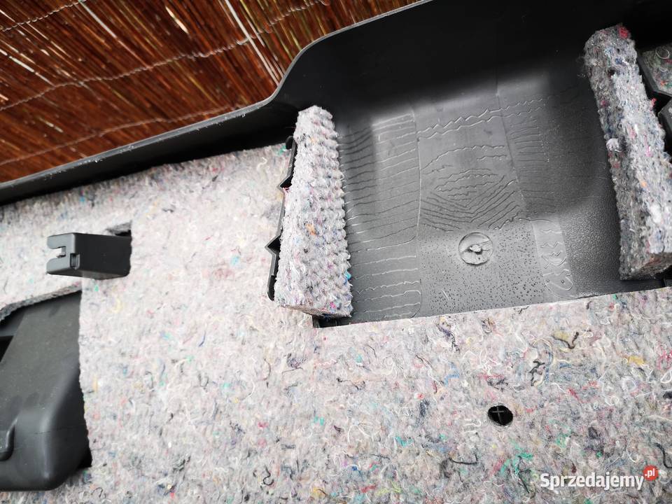 PEUGEOT 3008 wygłuszenie plastik tapicerka klapy Warszawa