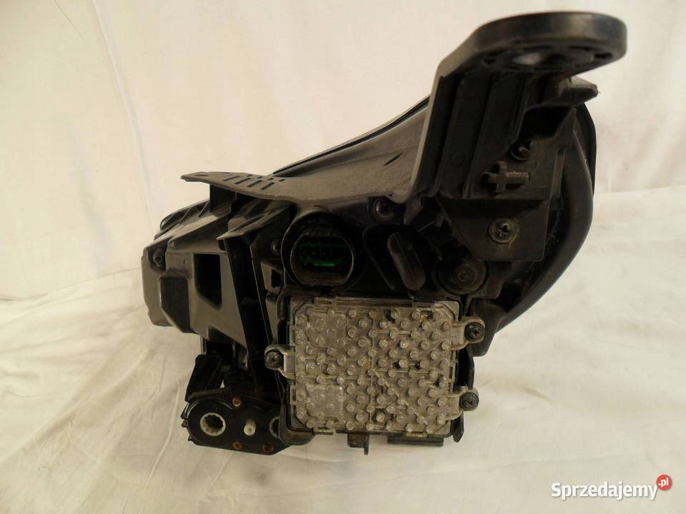 REFLEKTOR PRZÓD STRONA PRAWA HYUNDAI I30 Nowy Tomyśl