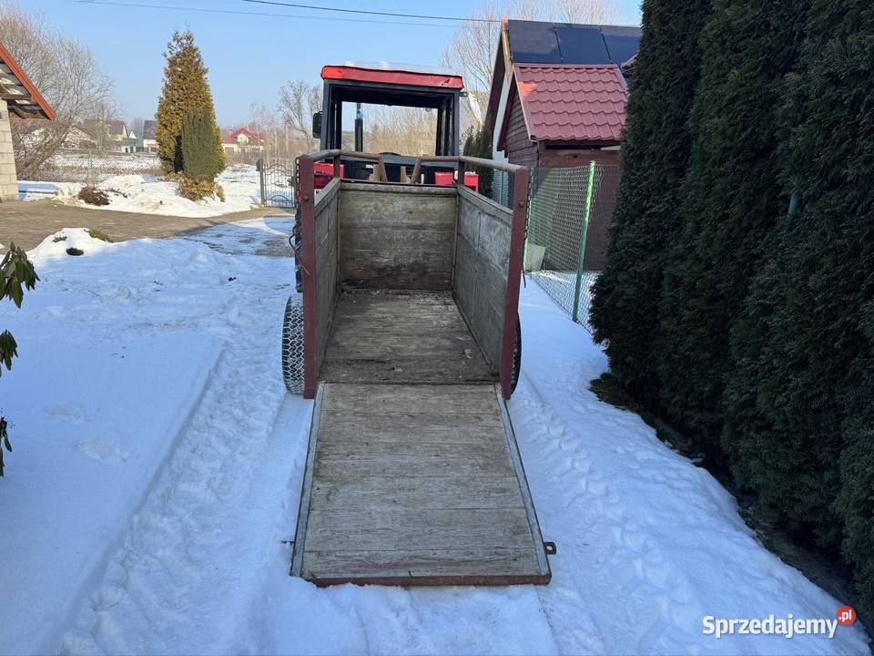 Przyczepa jedno osiowa do ciągnika małopolskie Kłaj