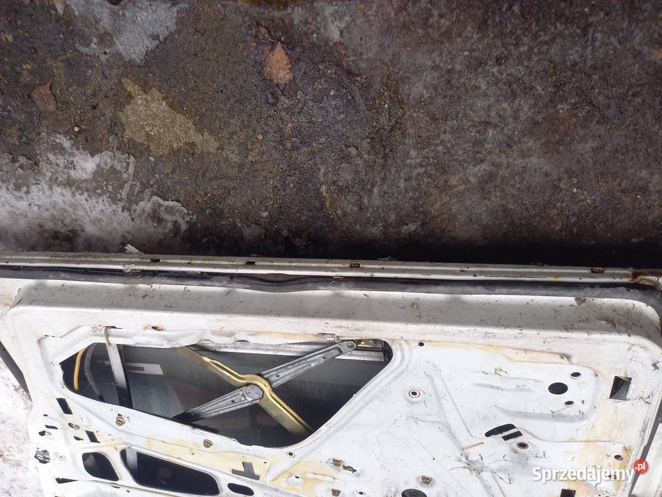 Drzwi do mercedesa W124 łódzkie