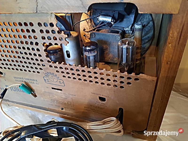 Radio zabytkowe Pionier U drewniana obudowa Ostrów Wielkopolski