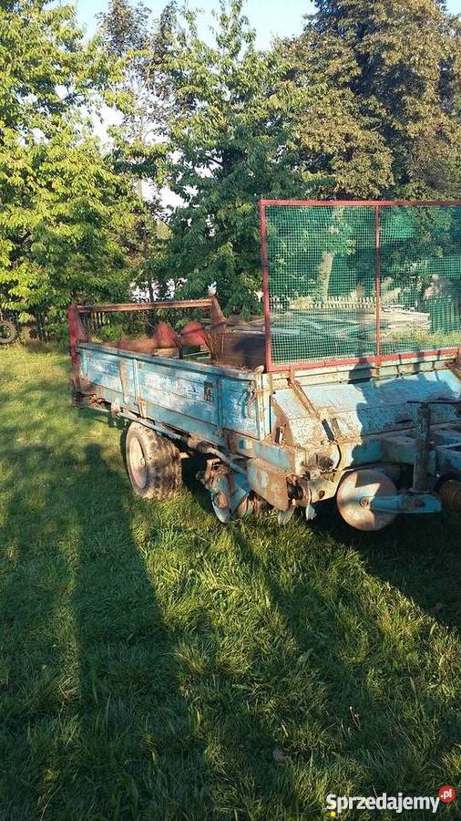 Hit okazja 2w1 rozrzutnik I przyczepa Maszyny rolnicze Huta Nowa sprzedam