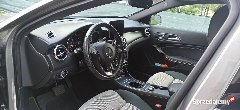 MercedesBenz GLA Mercedes GLA 250 4Matic 46000km śląskie Bestwina