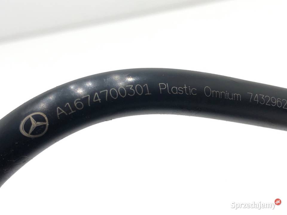 PRZEWÓD PŁYNU CHŁODZĄCEGO MERCEDES GLE