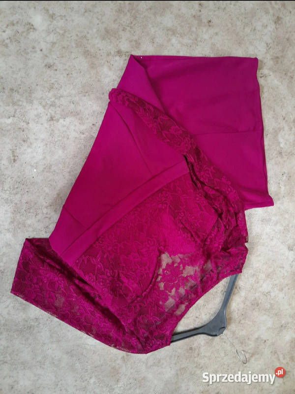 Elegancka ołówkowa sukienka ze wstawką koronki Rozmiar 42(XL) Sosnowiec