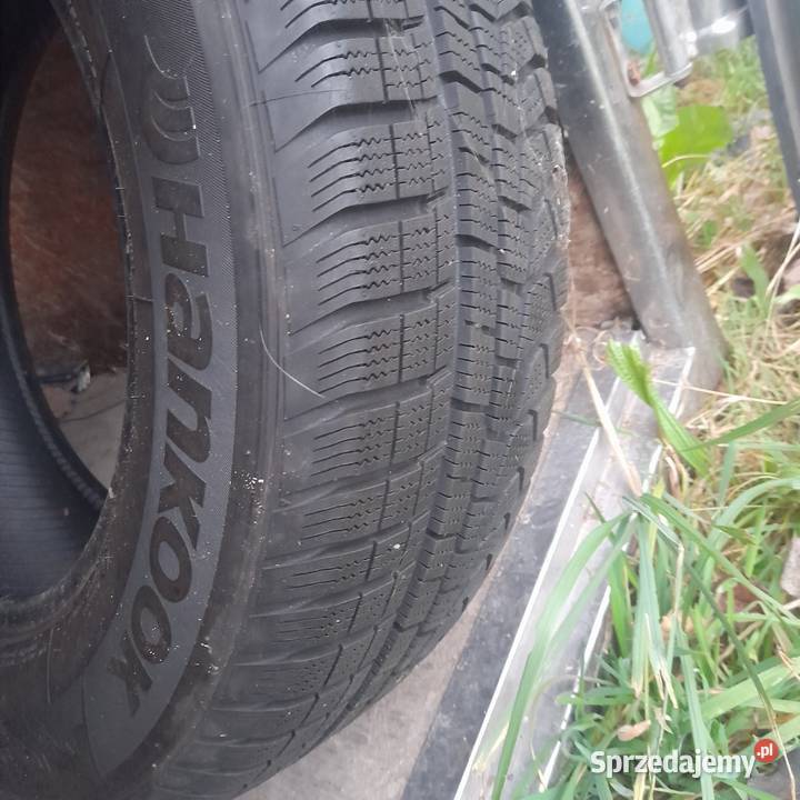 Opony zimowe 21570 r16 Samochodowe