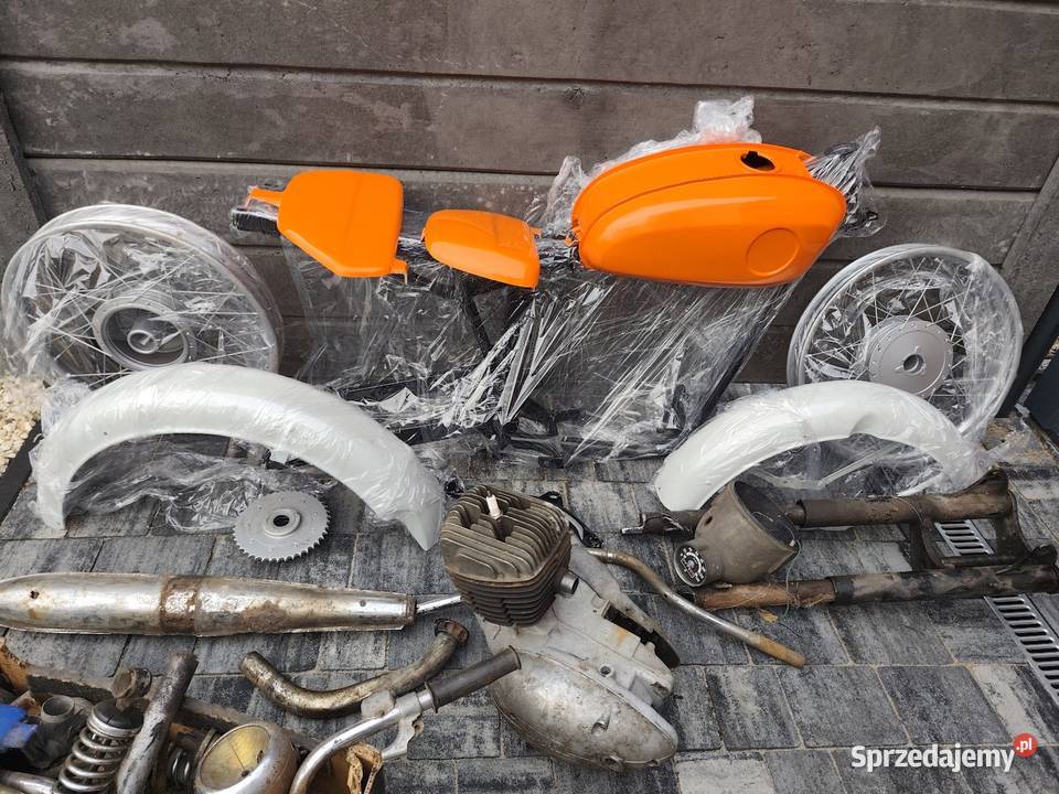 Wsk 125 do złożenia pomalowana Kostrzyn