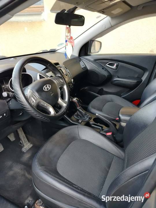 Sprzedam HYUNDAI ix35 2WD 163KM Krępa