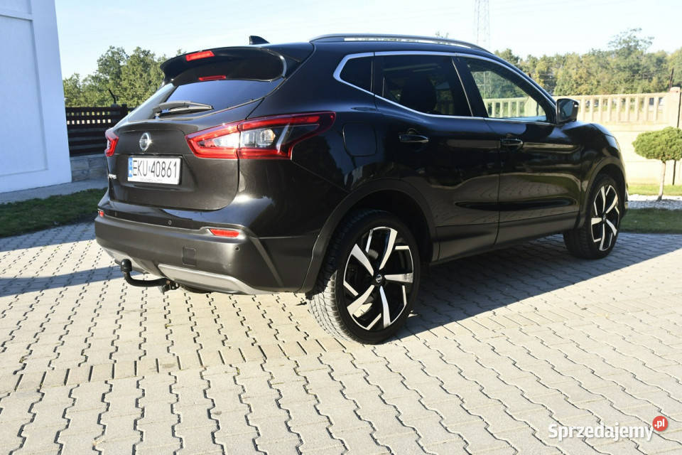 Nissan Qashqai 12Turbo czarny Qashqai Kutno