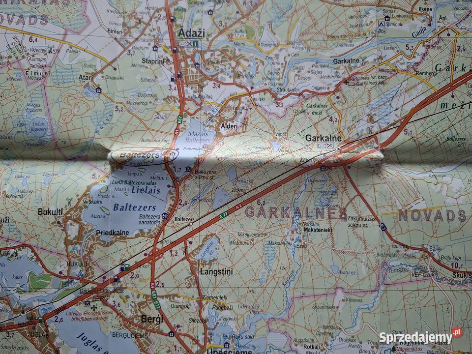 Łotwa 175 000 mapy 16 Latwijas novadi Mapy i przewodniki