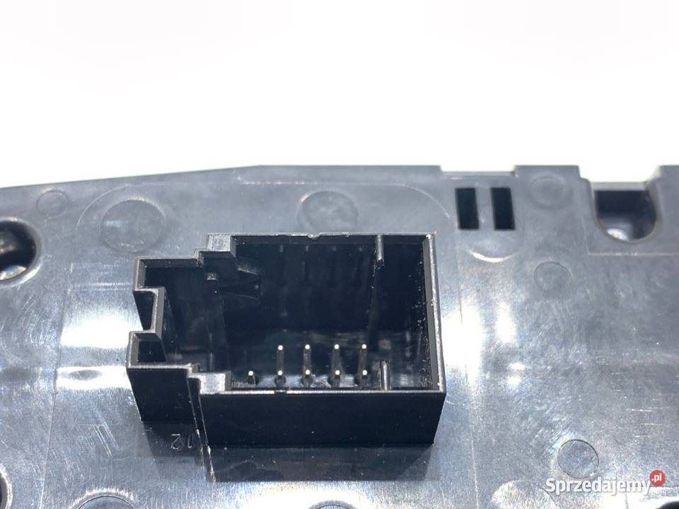 PRZEŁĄCZNIK SZYB BMW F34 9268733 Hatchback sprzedam