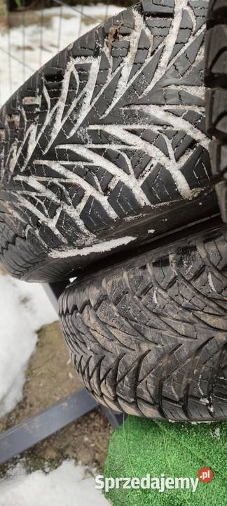 Austone wielosezonowe opony r13