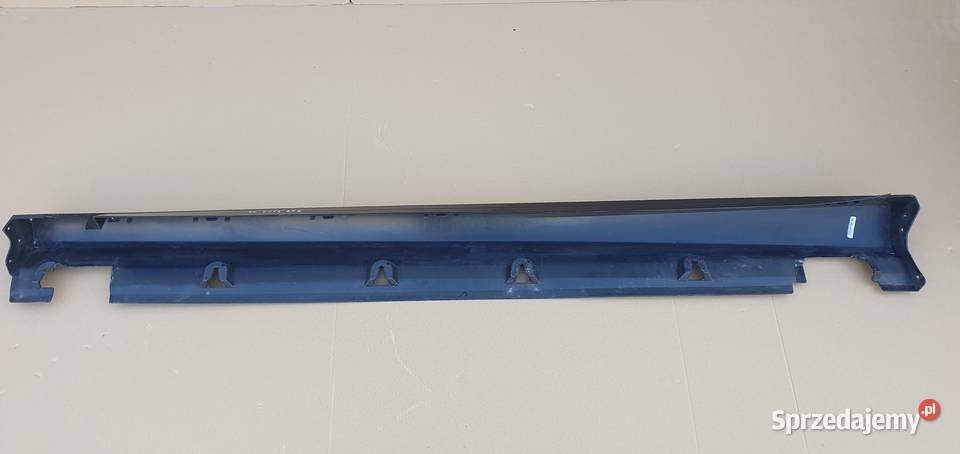 MERCEDES ML 166 AMG LISTWA PROGOWA PRAWA Karoseria Bieleń