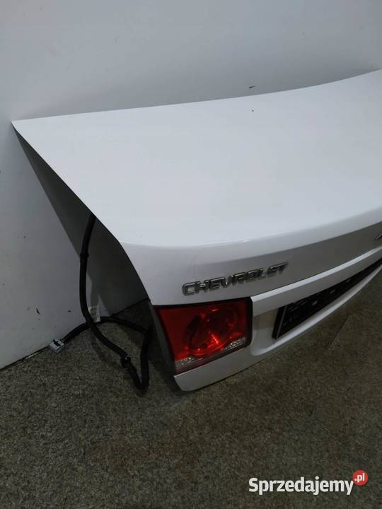 KLAPA TYŁ BAGAŻNIKA SEDAN BIAŁA Chevrolet Cruze Klapy bagażnika