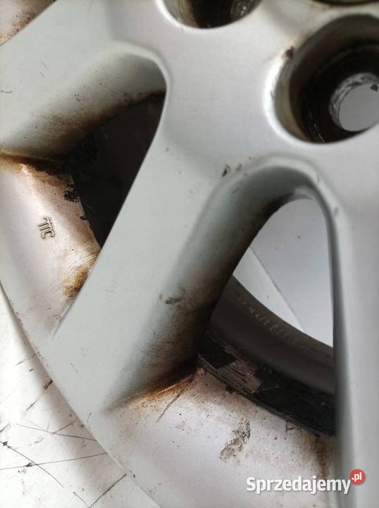 FELGA ALUMINIOWA R16 5X100 ET45 OC53MM 16X65JJ sprzedam