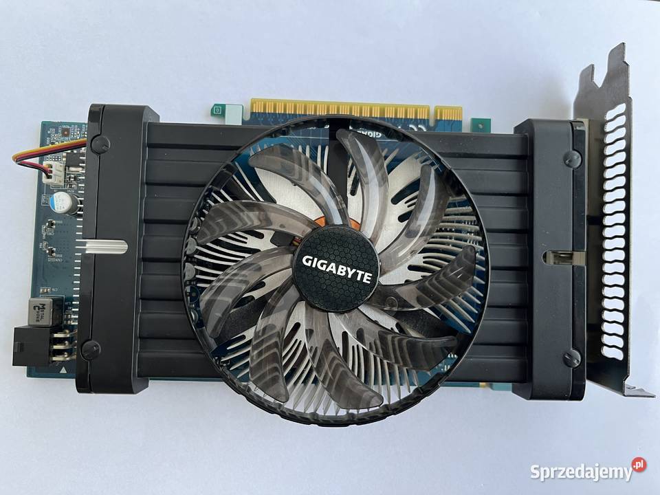 Karta Graficzna Gigabyte GTX 550 Ti 1GB GDDR5 Radom
