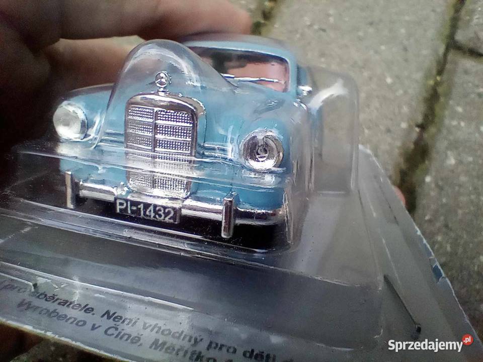 MERCEDES BENZ W120 kultowe auta PRL 143 model Warszawa