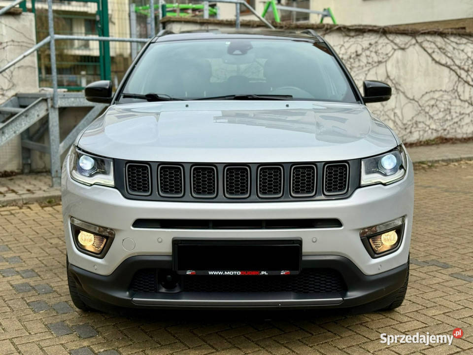 Jeep Compass Faktura VAT 23 13 Limited II 2016 Tarnowskie Góry