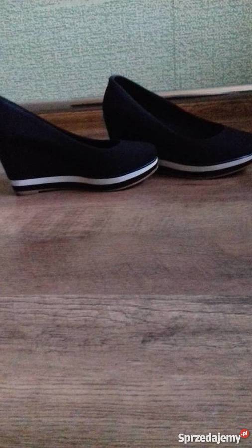 Buty na koturnie rozmiar 39 warmińsko-mazurskie Iława