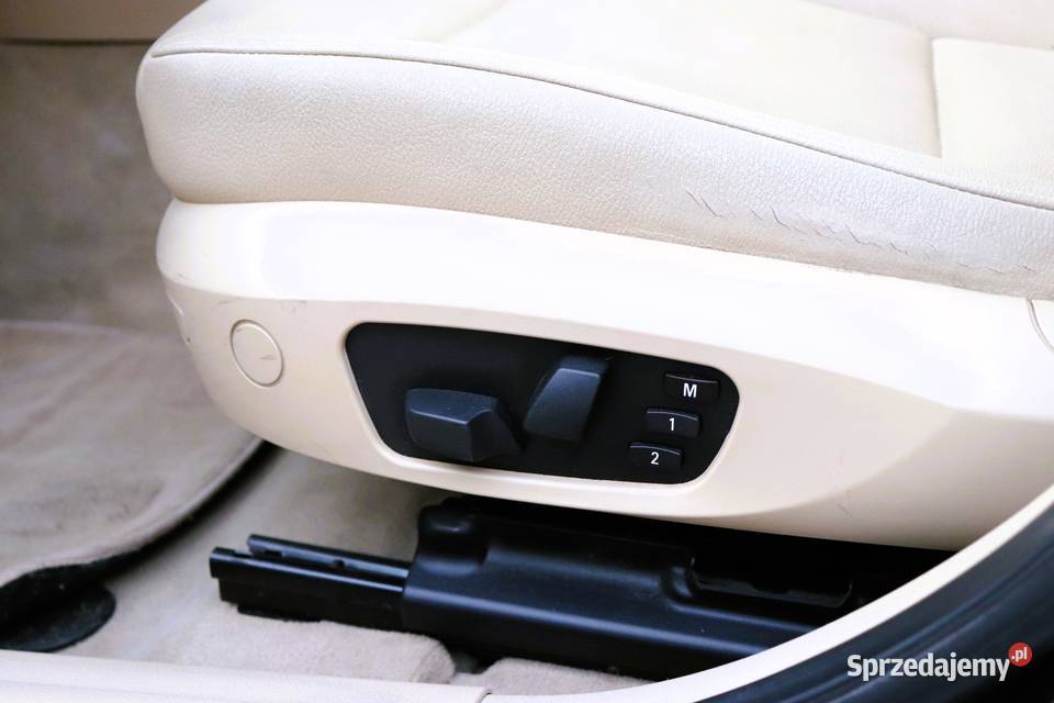 BMW X1 LIFT LCI 4x4 rej 2014 automat panorama śląskie