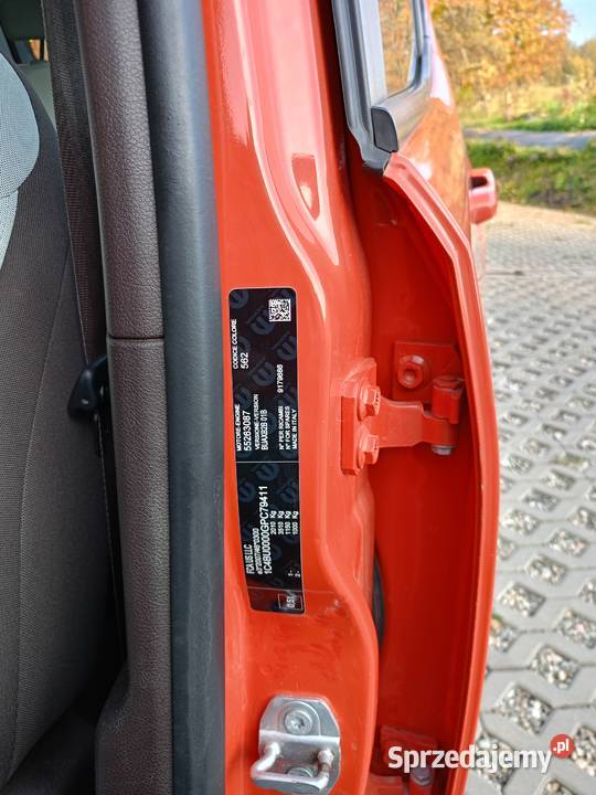 Sprzedam auto Pstrągowa