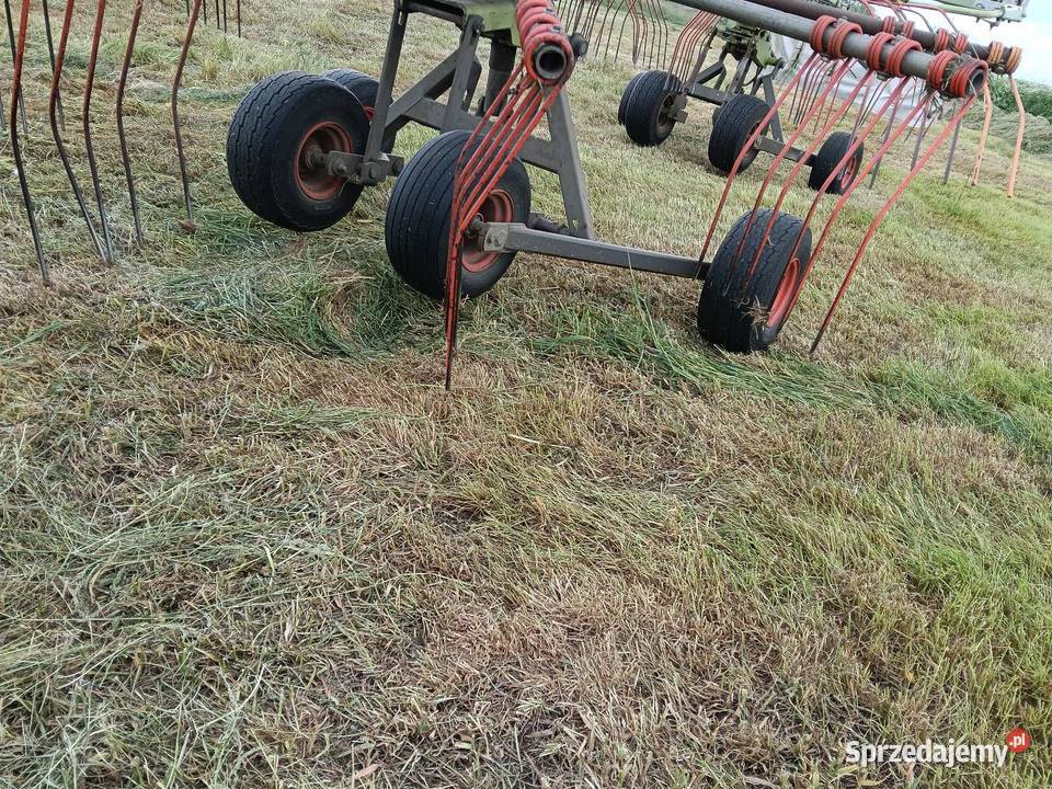 Zagrabiarka Claas Liner 650 Twin Wyszki