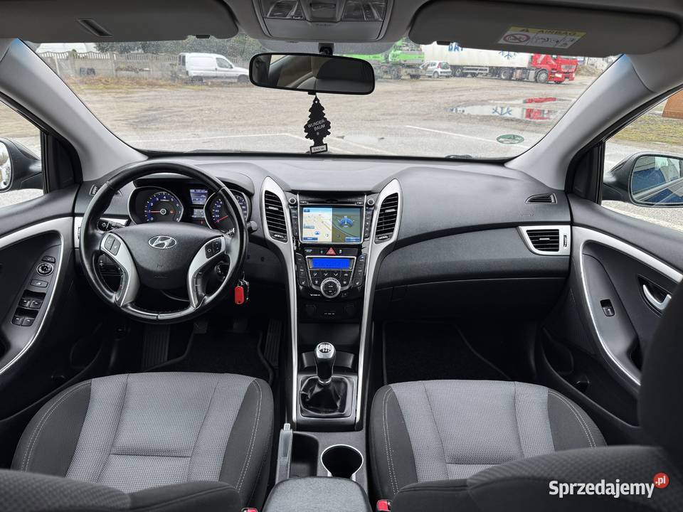 Hyundai i30 14 BENZYNA Klimatronik Ledy Konin