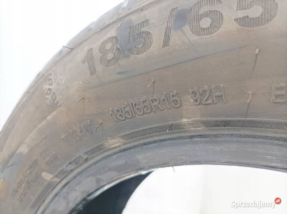 2x OPONA ZIMOWA TRIANGLE WINTER X TW401 18565R15 sprzedam
