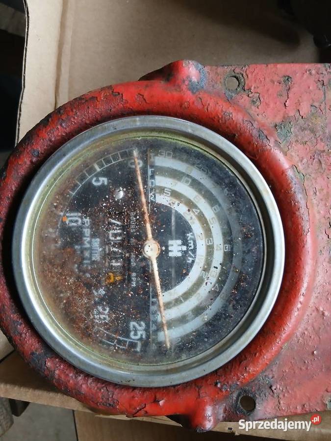 international mccormick b275 czesci lampy Rutki-Kossaki
