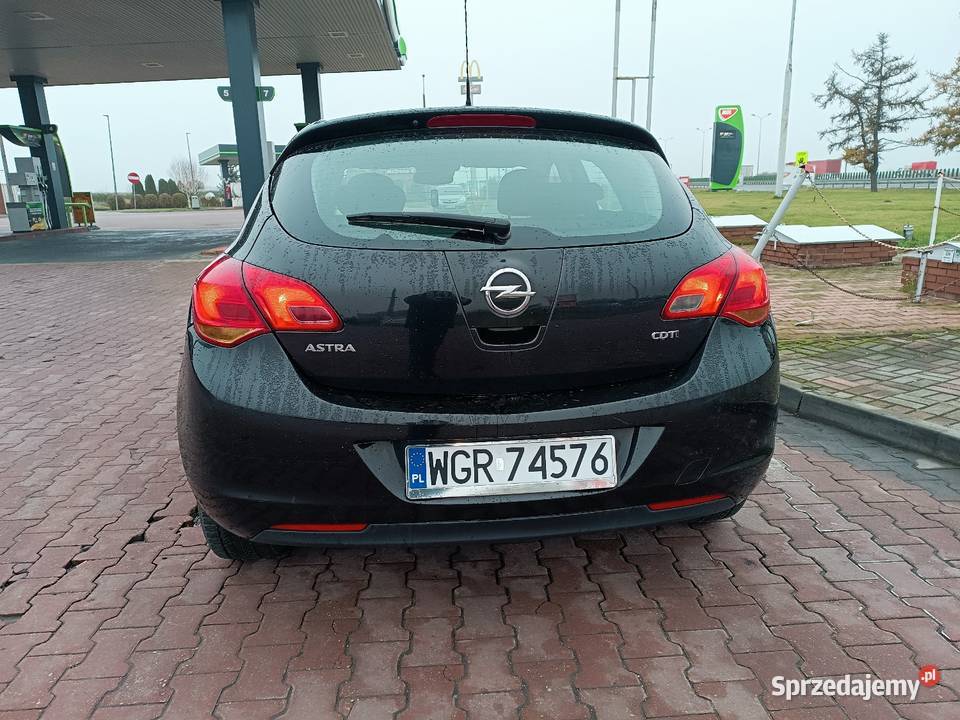 Opel Astra J 17 CDTI 110 Doinwestowany Niski centralny zamek