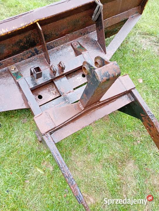 Pług do odsniezania Wielopole Skrzyńskie