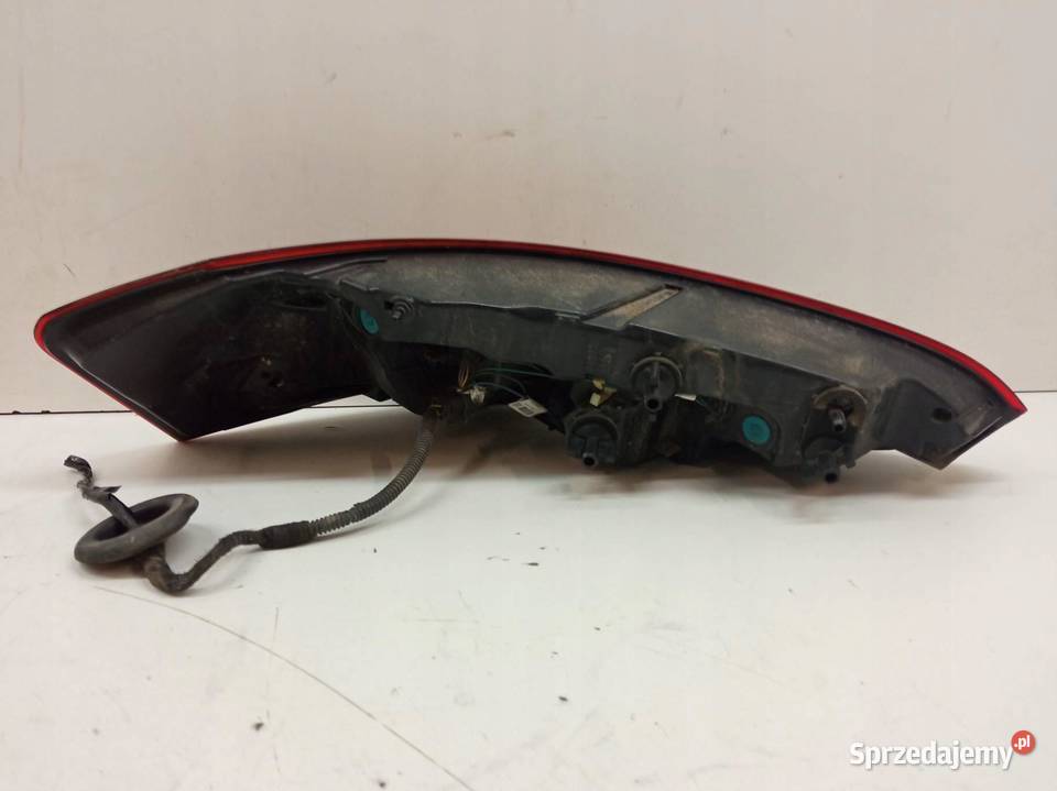 LAMPA TYŁ PRAWA KOMBI LIFT 227563316 Opel Rok produkcji 2013