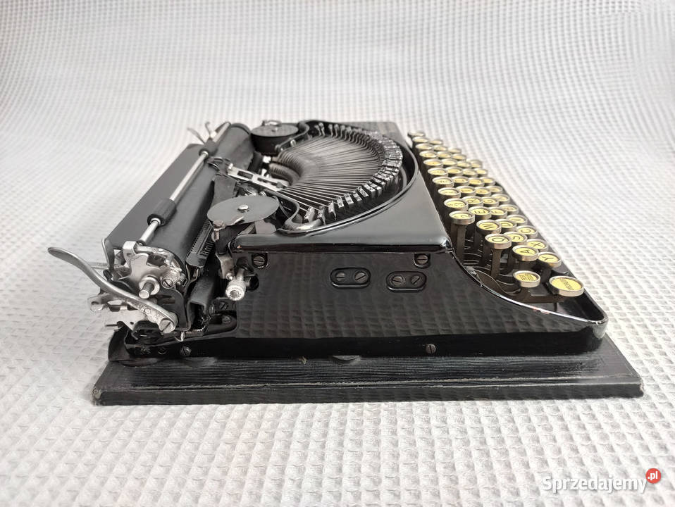 Walizkowa maszyna do pisania Remington Portable