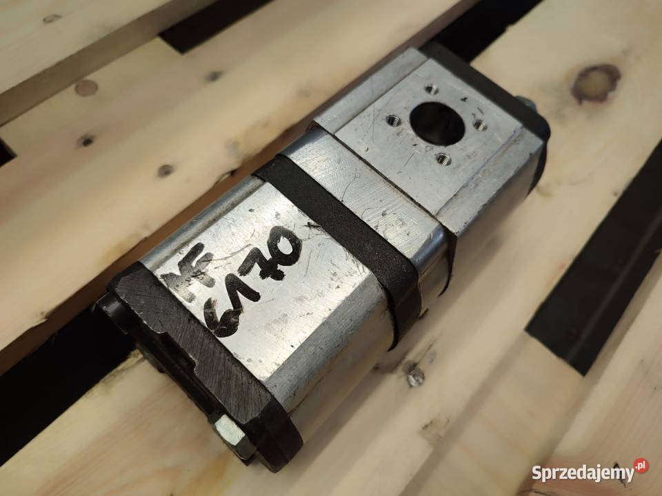 Pompa hydrauliczna BOSCH 0510665389 MASSEY