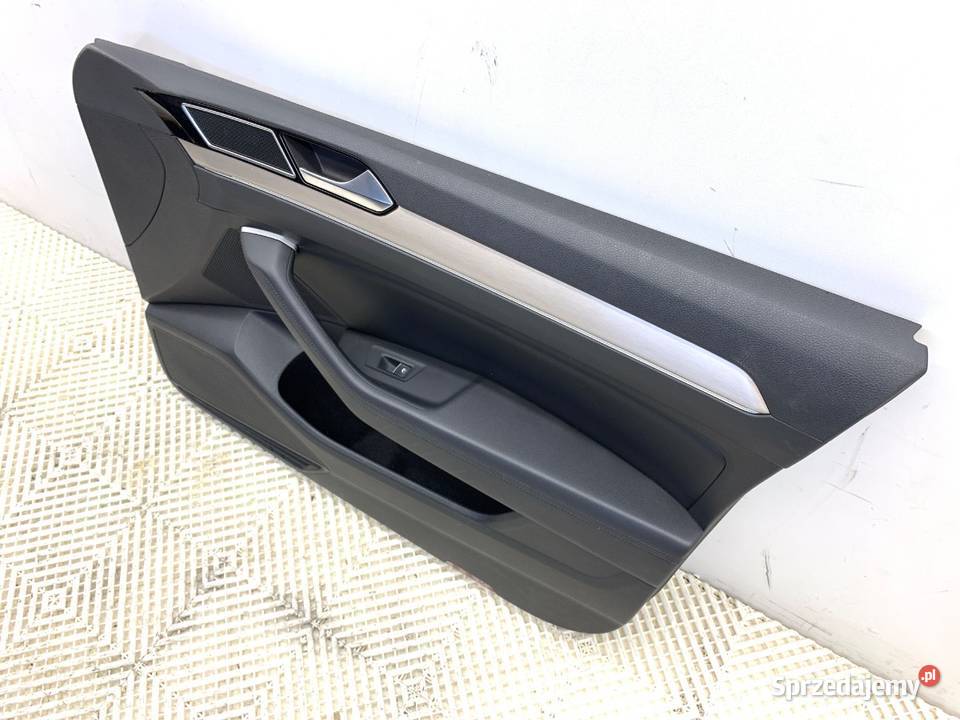BOCZEK DRZWI PRAWY PRZÓD VW PASSAT B8 Kombi