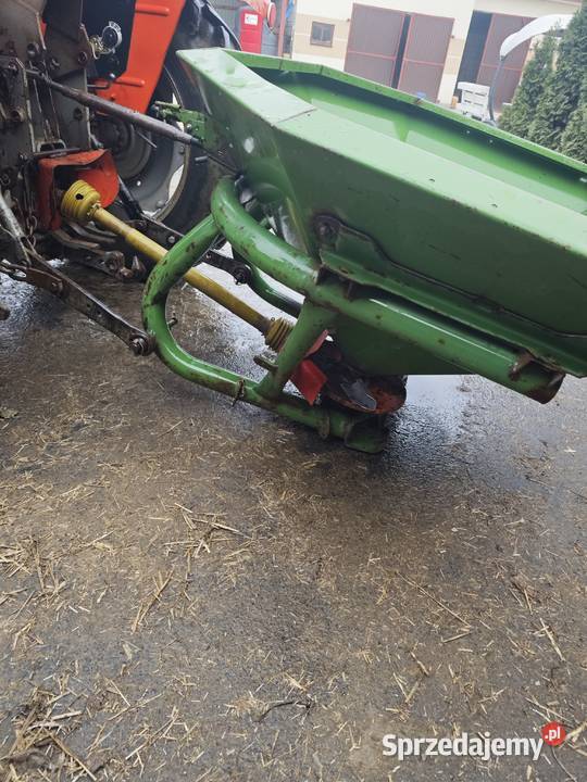 Rozsiewacz nawozu Amazone