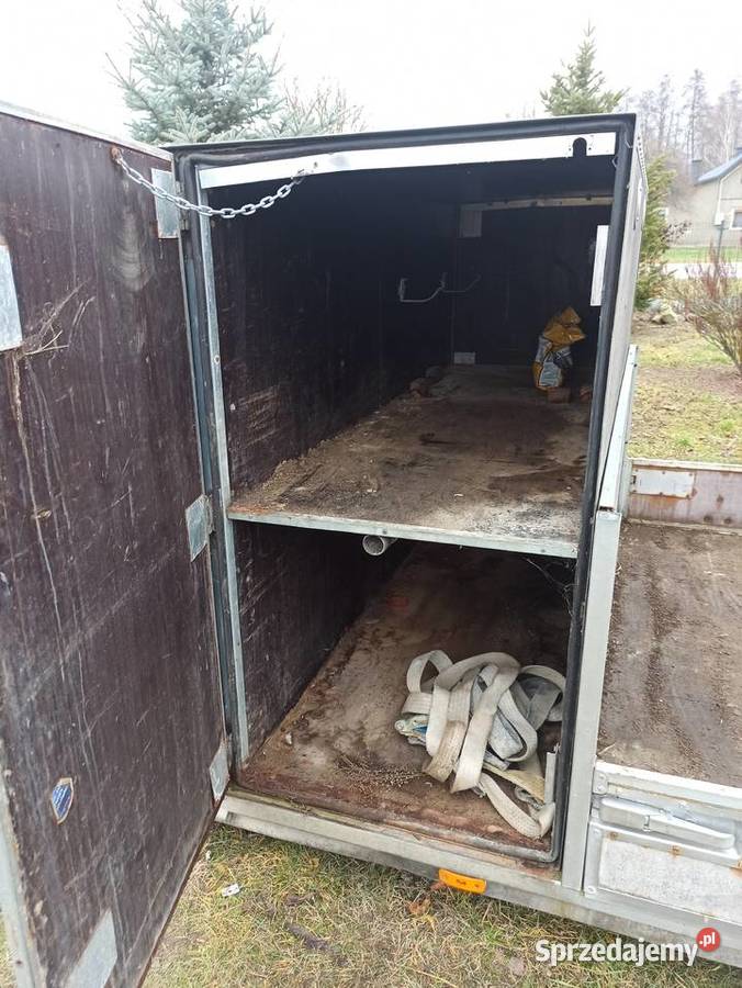 Zabudowa pąka skrzynka ładunkowa narzędziowa Renault Chełm