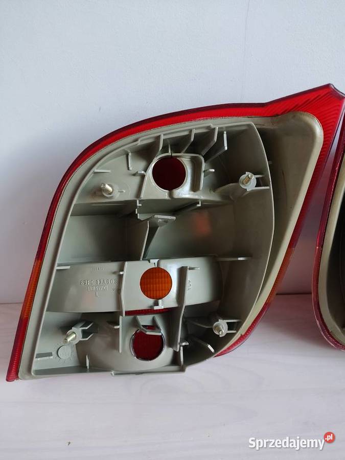Lampy tylne Ford Fiesta mk 3 Głuchołazy