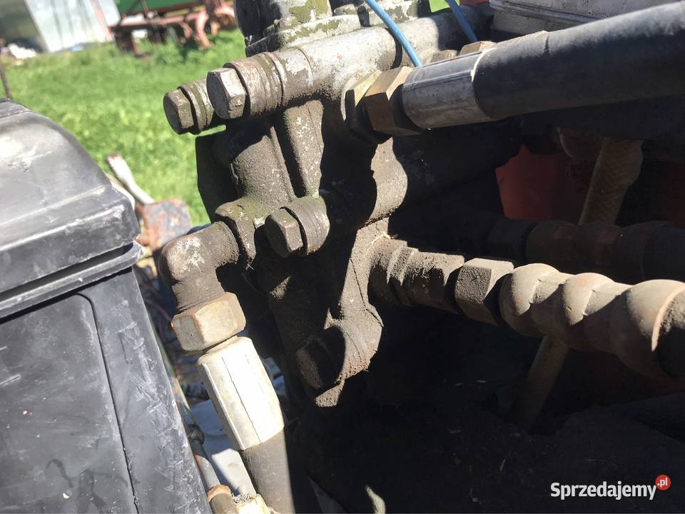 Rozdzielacz hydrauliczny Łososina Dolna