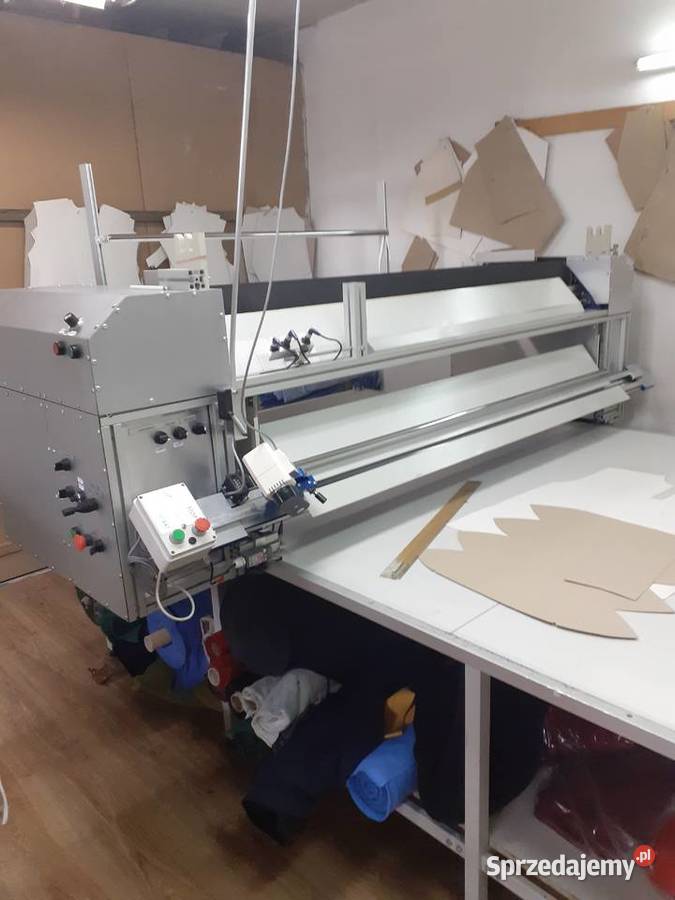 lagowarka półautomatyczna ze stołem Radom