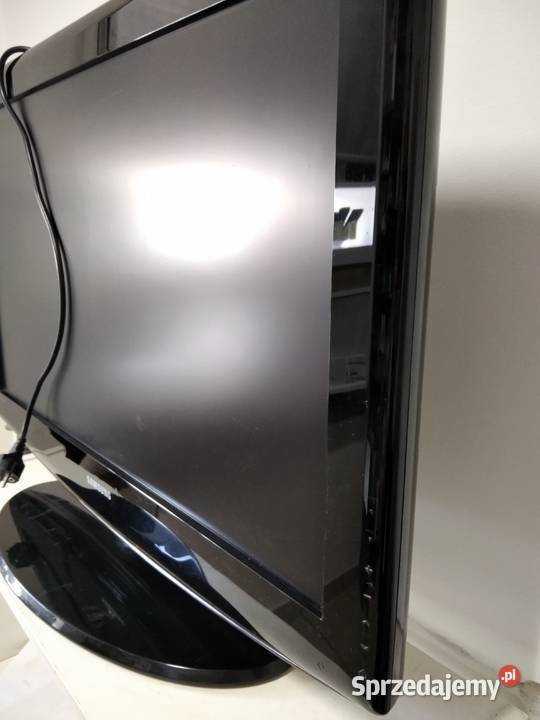 Telewizor SAMSUNG LCD 32 LE32R81B pilot