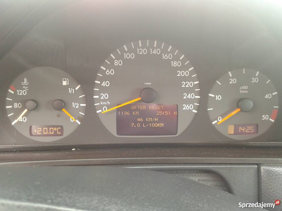 Mercedes w210 32 CDI Rok produkcji 2002 E-klasa