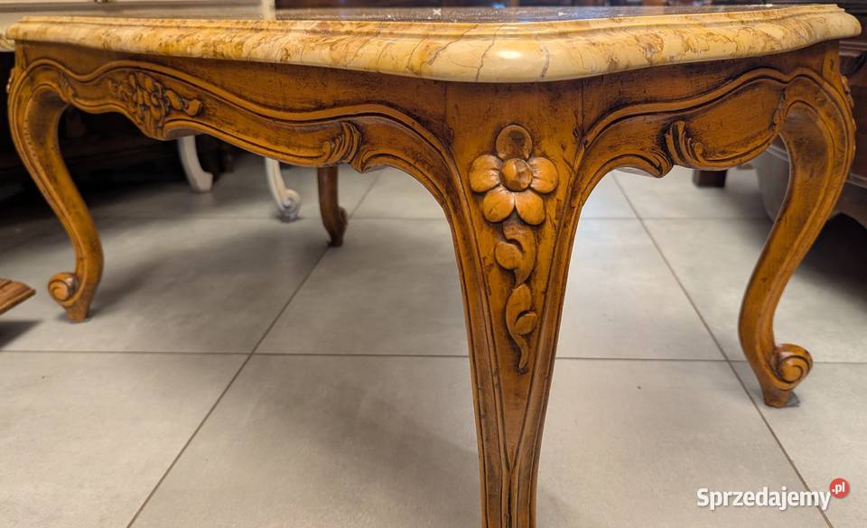 Piękny dębowy stolik ludwikowski z marmuremsklep Dąbrowa Górnicza